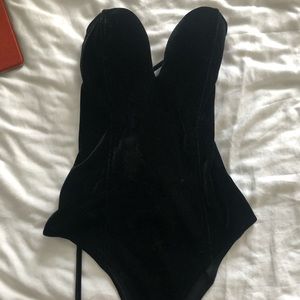 Strapless bodysuit